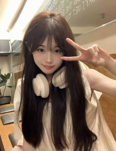 天河新人清纯嫩妹-COCO