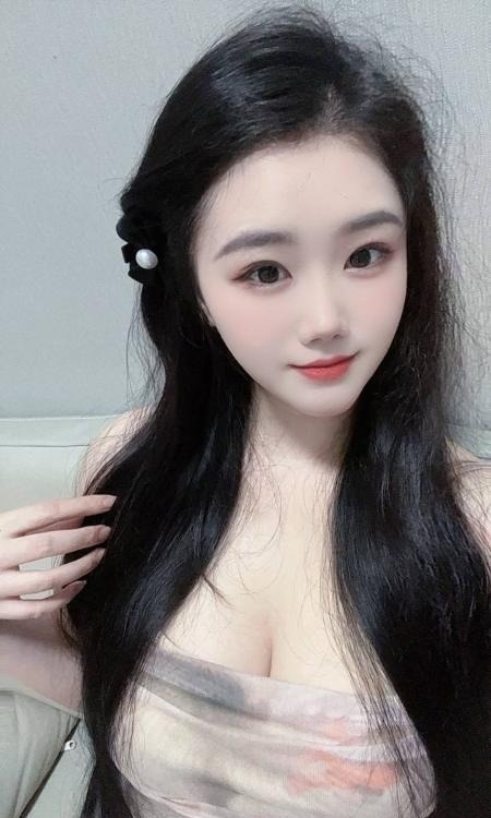 坂田大胸甜妹琪琪