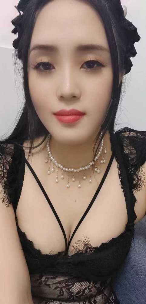天河性感靓妹初下海服务