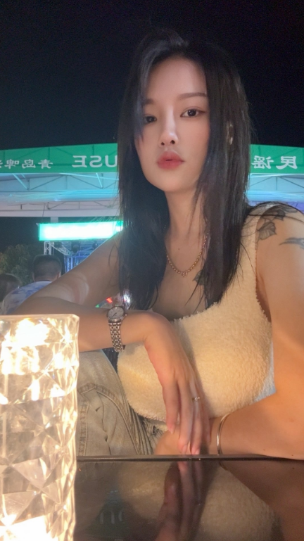 龙岗区坂田新人兼职女友式服务-青青