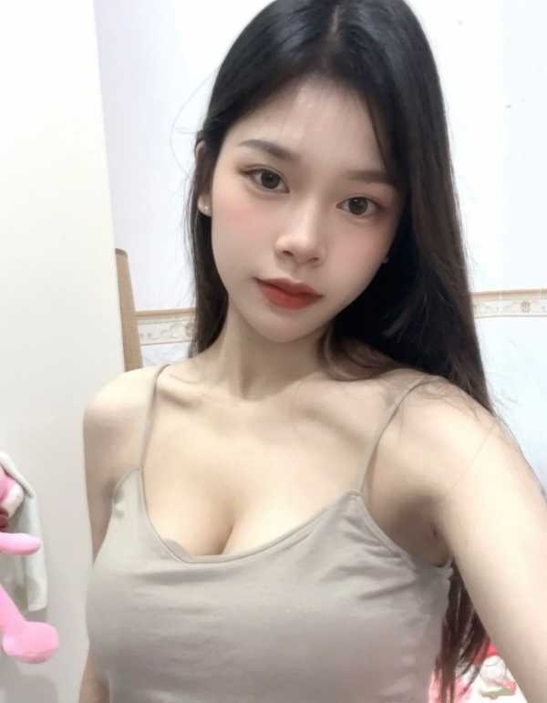 珠海极品女神可外出-伊一