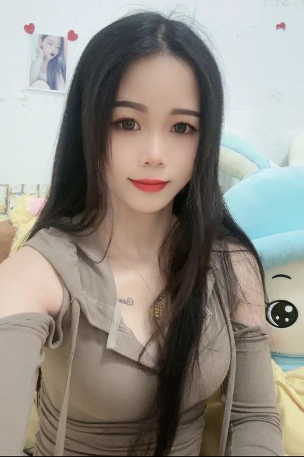 南宁兼职依依