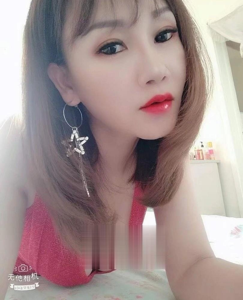 纯骚逼控精大师，36D爆乳豪放性情